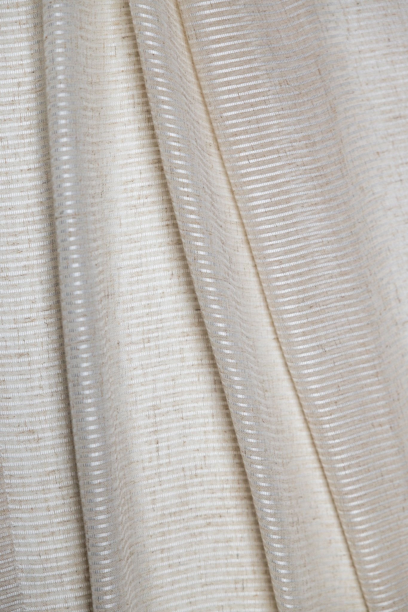 CurtainsGusto Jacquard Sheer Grommet Curtain - Dekor Butik