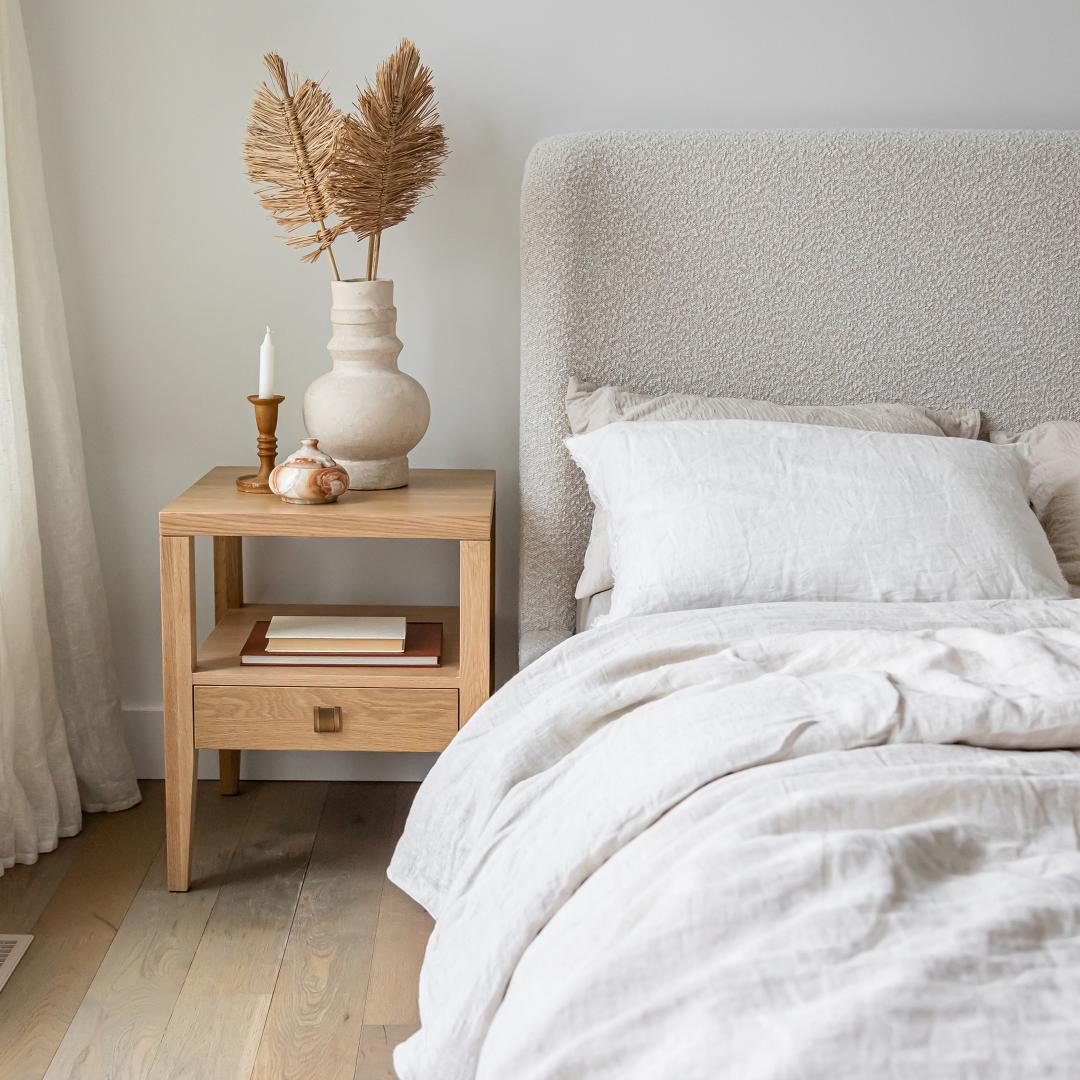 baseHara 1 Drawer Accent Table - Natural Oak - Dekor Butik