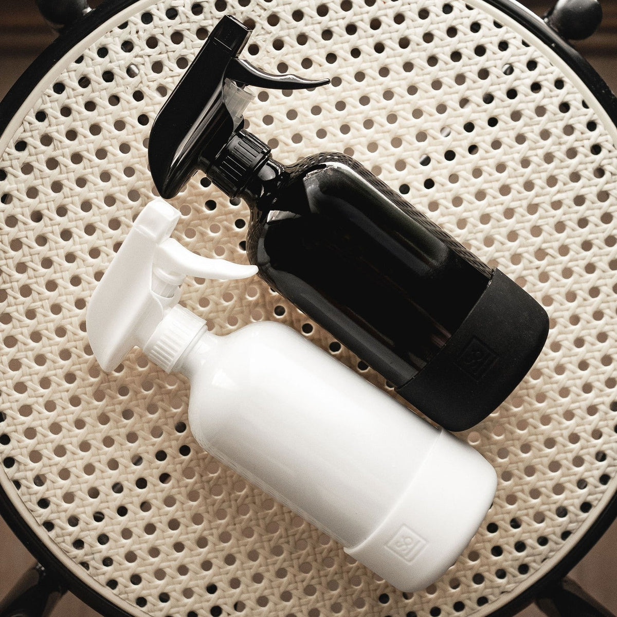 Accessorieshome - recycled glass refillable spray bottle - Dekor Butik