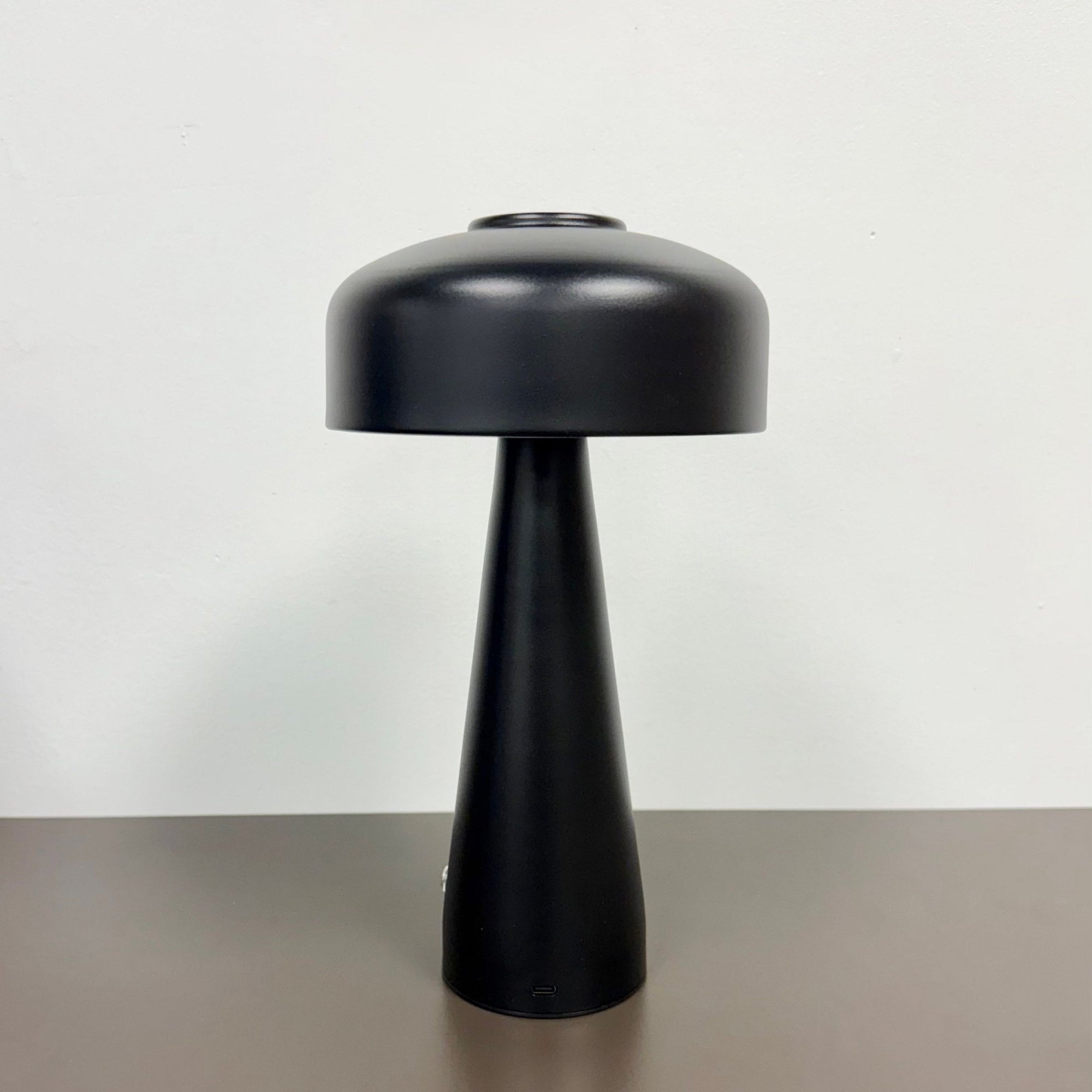 Table LampsIsabella Led Lamp - 3 Colours - Dekor Butik