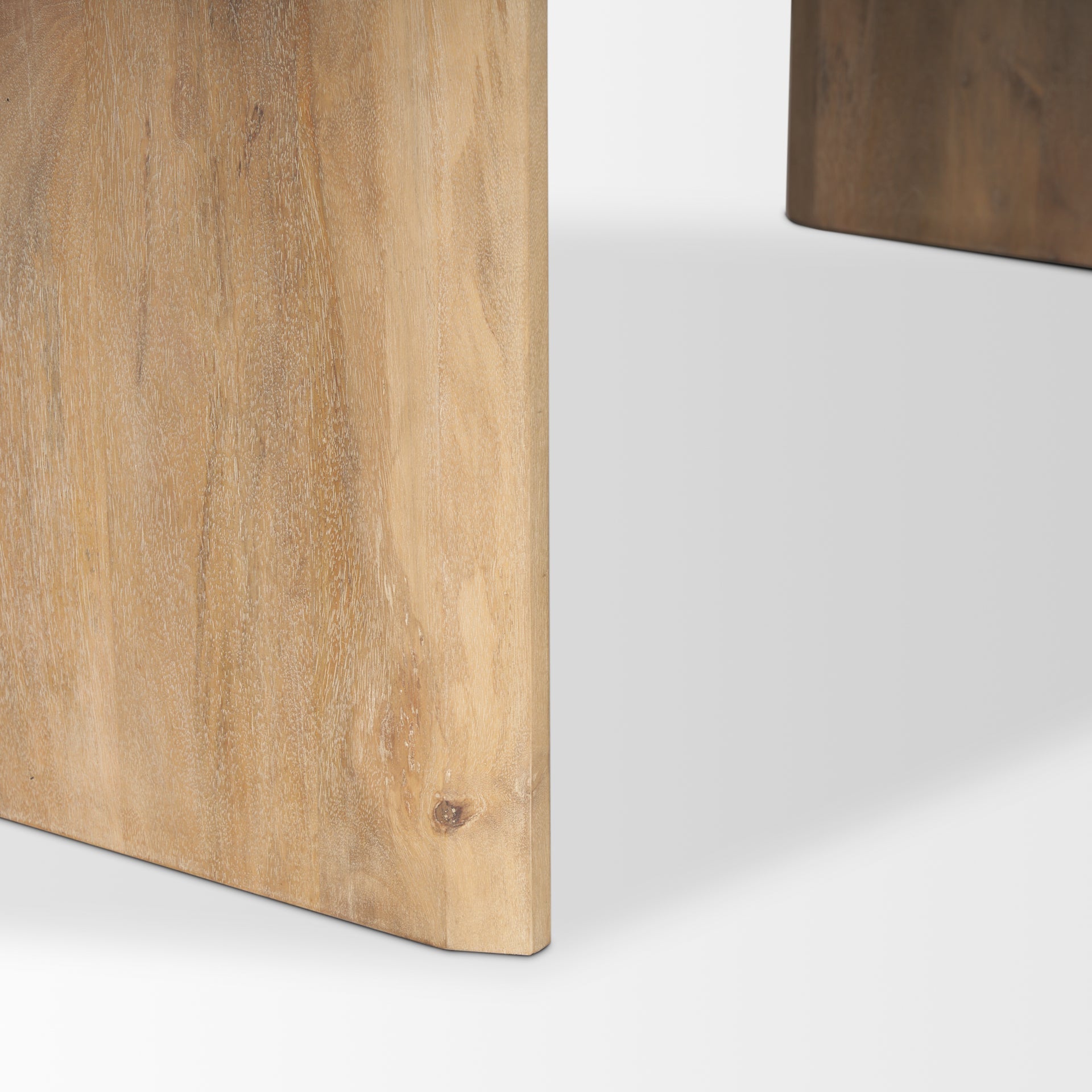 FurnitureIsla Oval Dining Table - 2 Colours - Dekor Butik