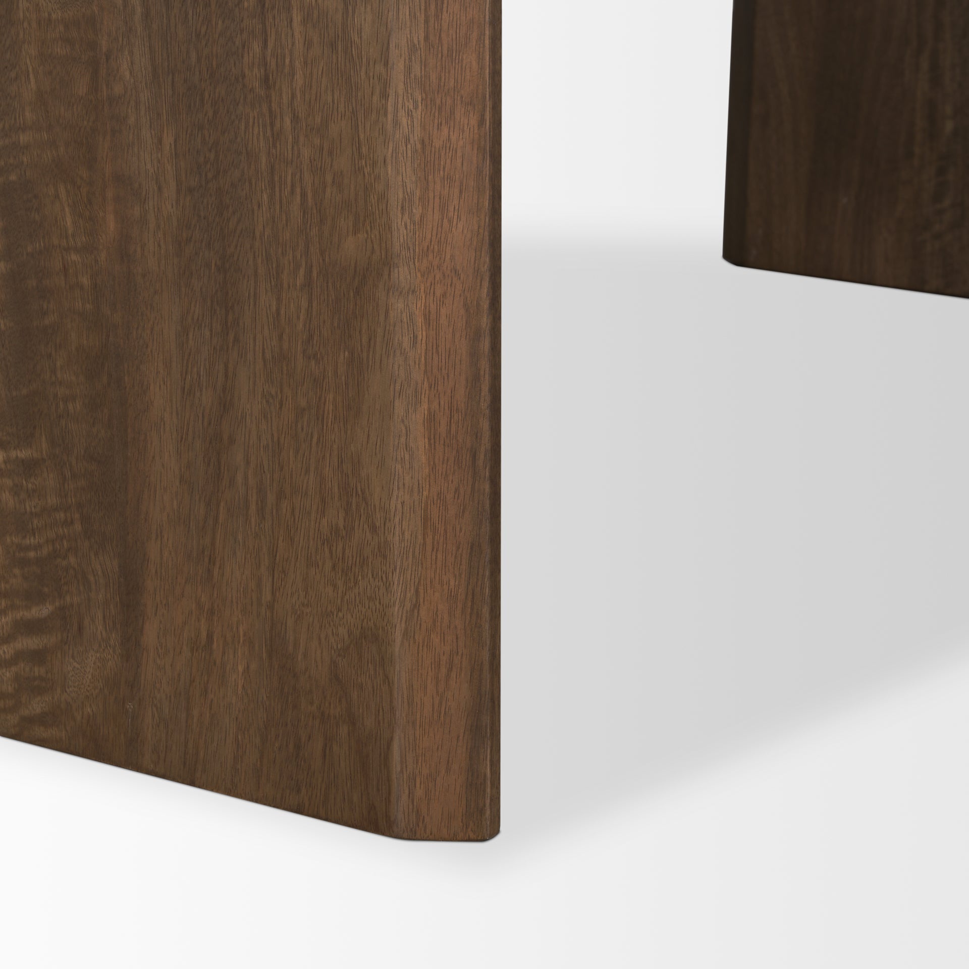 FurnitureIsla Oval Dining Table - 2 Colours - Dekor Butik