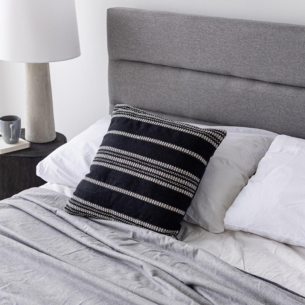 baseJustin Queen Bed - Greige - Dekor Butik