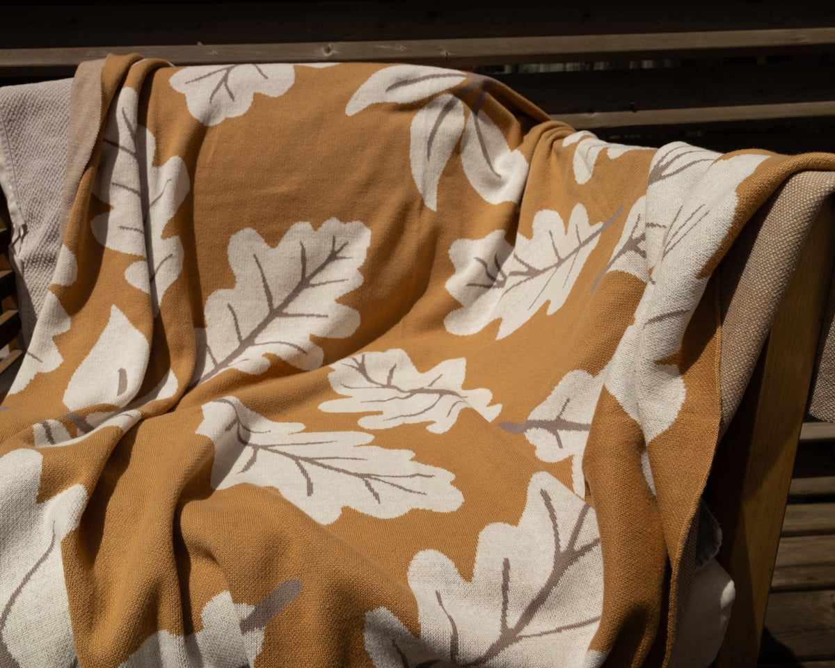 Throw BlanketsKnit Leaf Design Throw Blanket - Dekor Butik