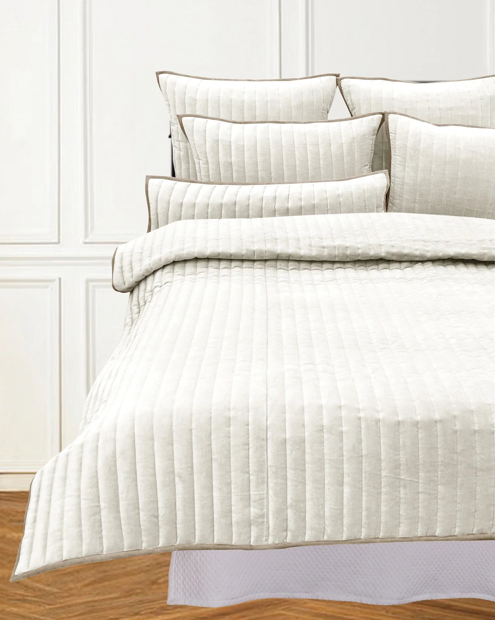 BeddingLennon Bedding Collection - Quilt - 3 Sizes, 4 Colours - Dekor Butik