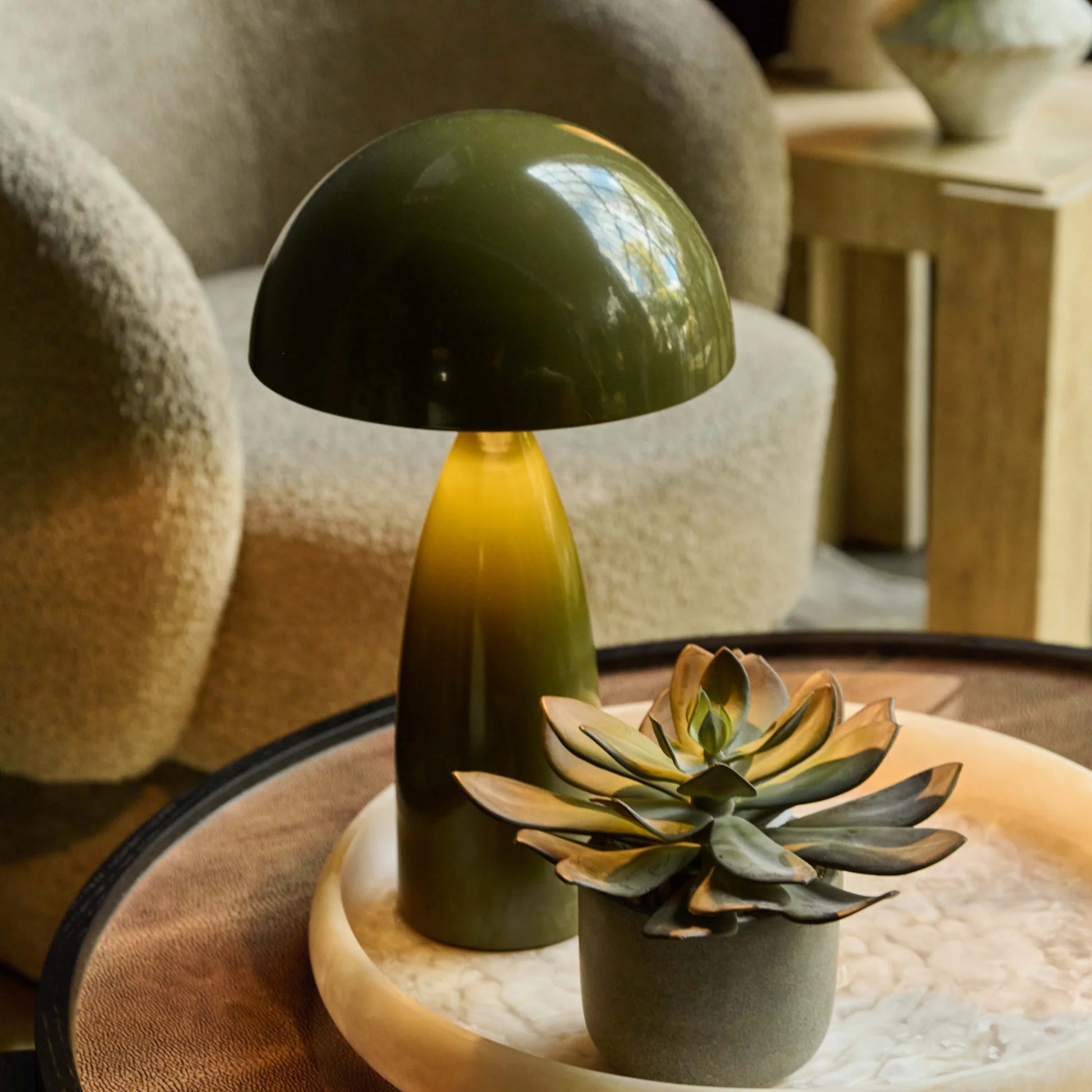ChandelierLeoma Metal LED Table Lamp - Olive - Dekor Butik