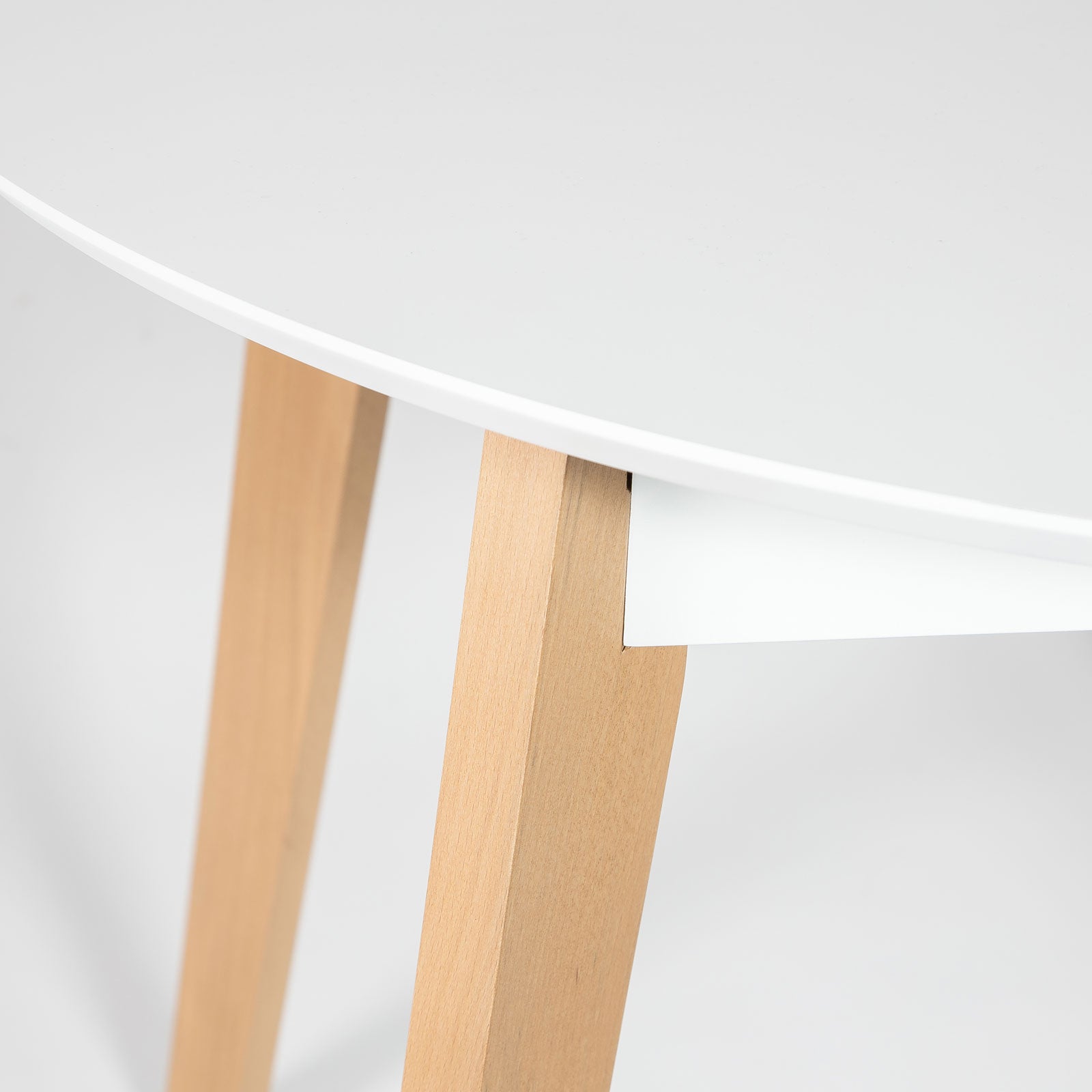 baseLief Extension Dining Table - Dekor Butik