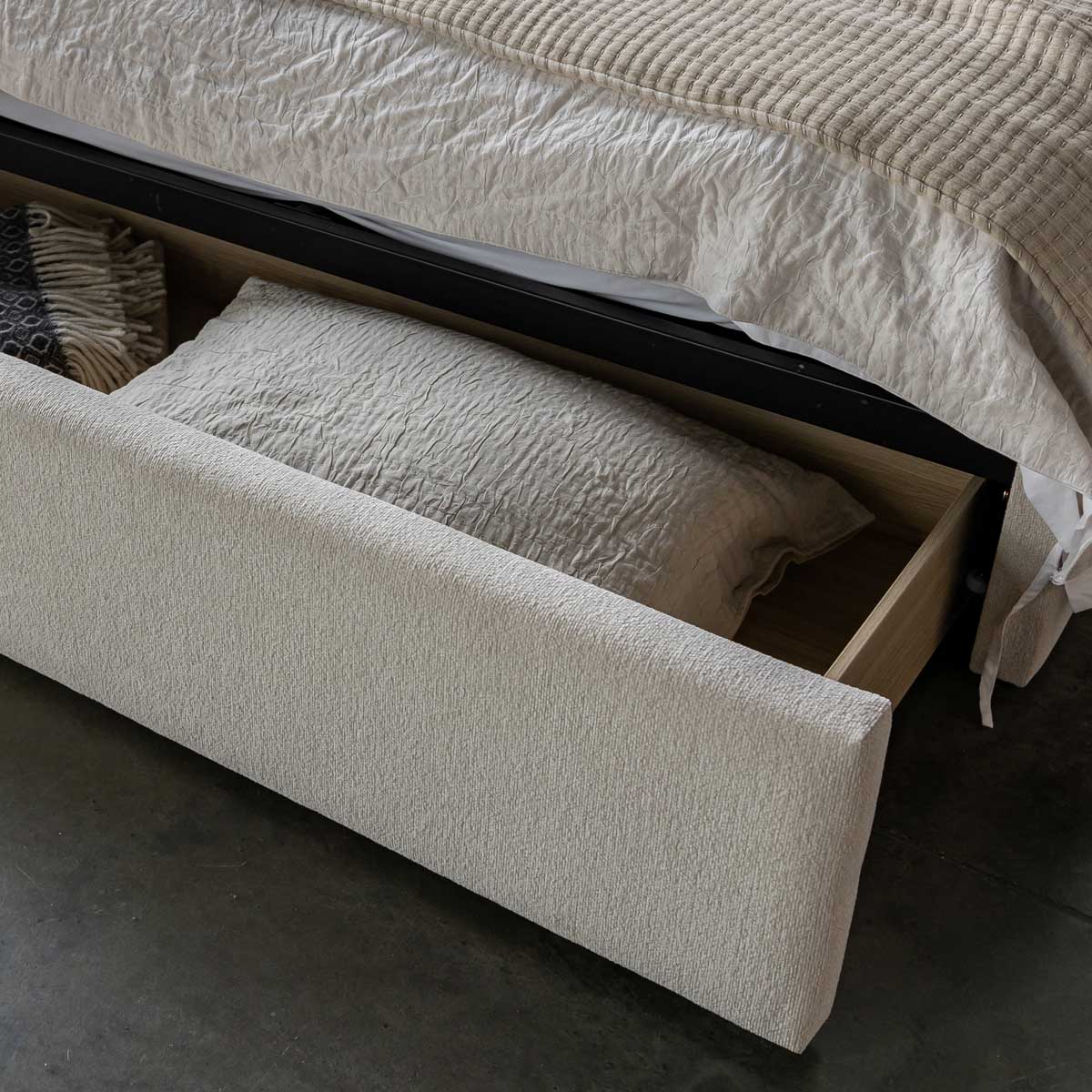 baseLourdes Queen Storage Drawer Bed - Cream - Dekor Butik