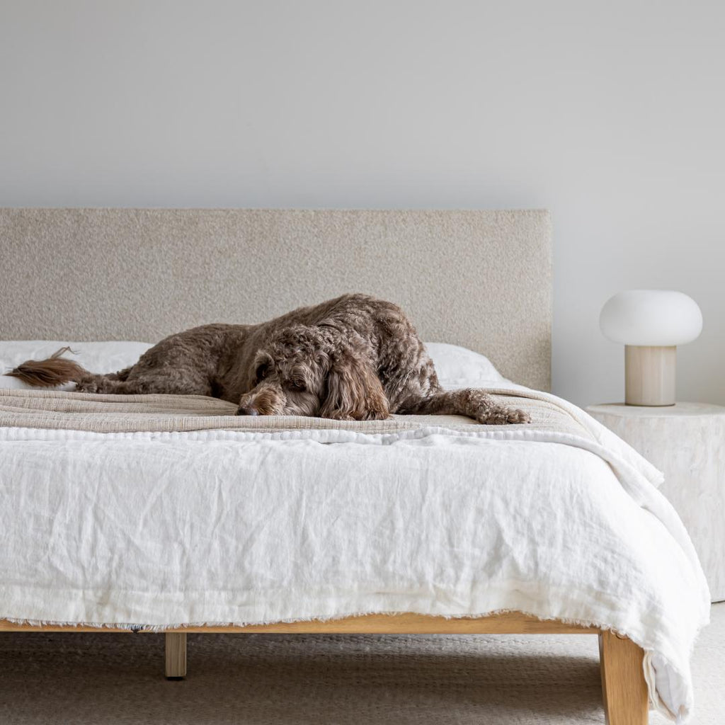 baseLuna Tool - free Double Bed - Buff - Dekor Butik