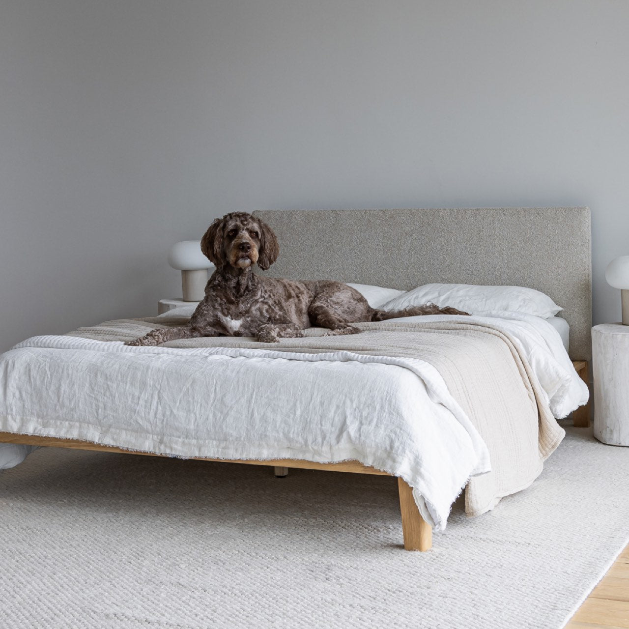 baseLuna Tool - free Queen Bed - Buff - Dekor Butik
