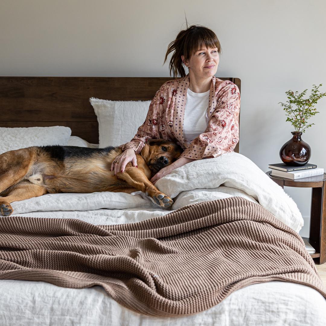 baseLuna Wood Tool - Free Double Bed - Coffee - Dekor Butik