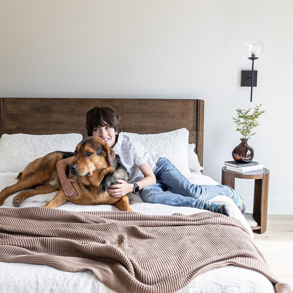 baseLuna Wood Tool - Free Queen Bed - Coffee - Dekor Butik