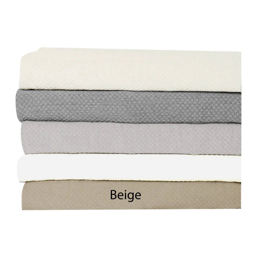 BeddingMateo Bedding Collection - Throw Blanket in 5 Colours - Dekor Butik