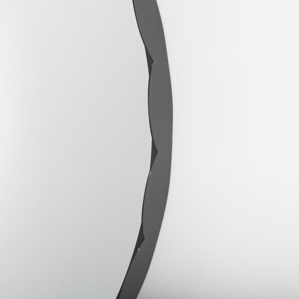 DecorMetal Scalloped Mirror - Dekor Butik