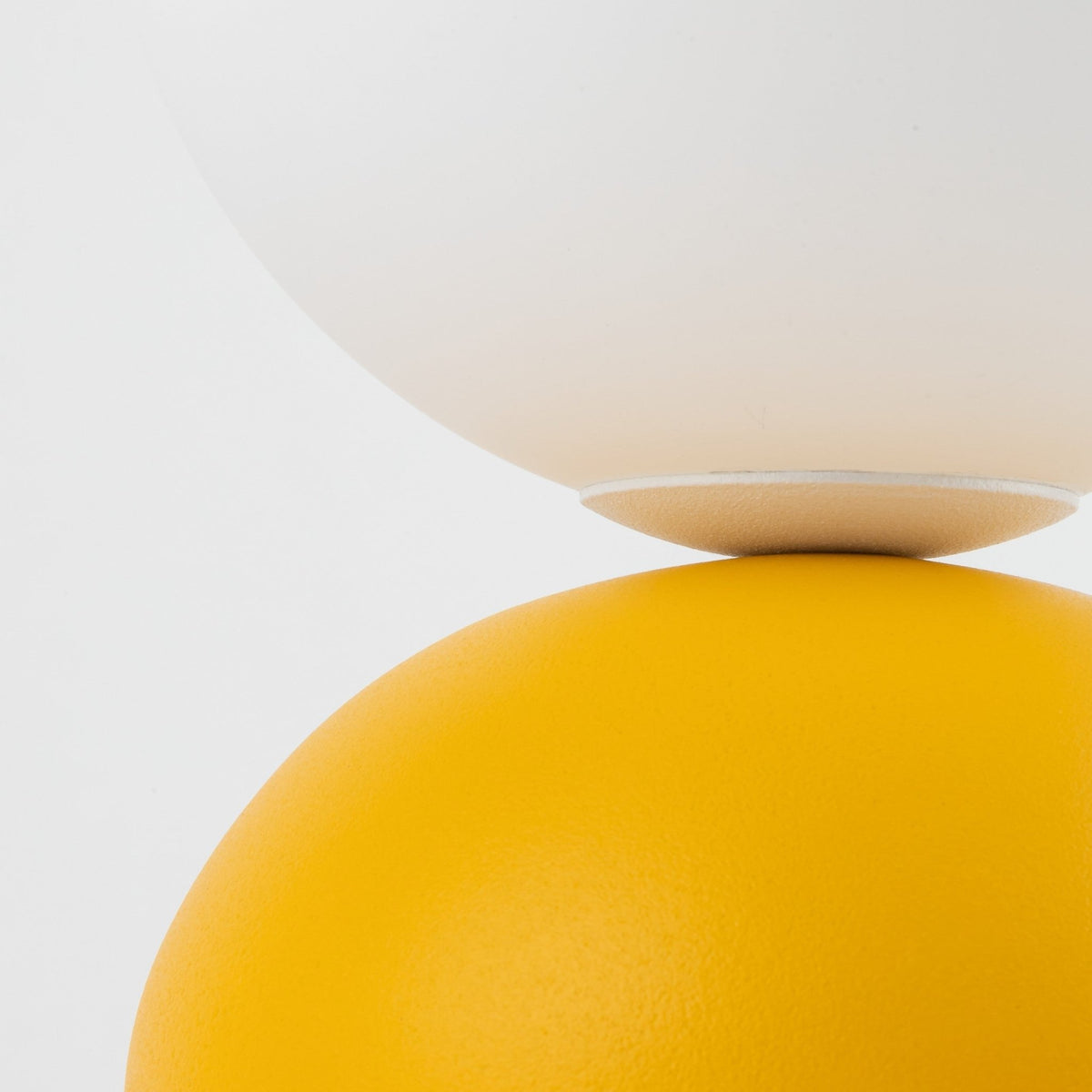 Table LampsMIKI Modern Glass Globe Table Lamp for Bedroom, Living Room & Nightstand - Dekor Butik