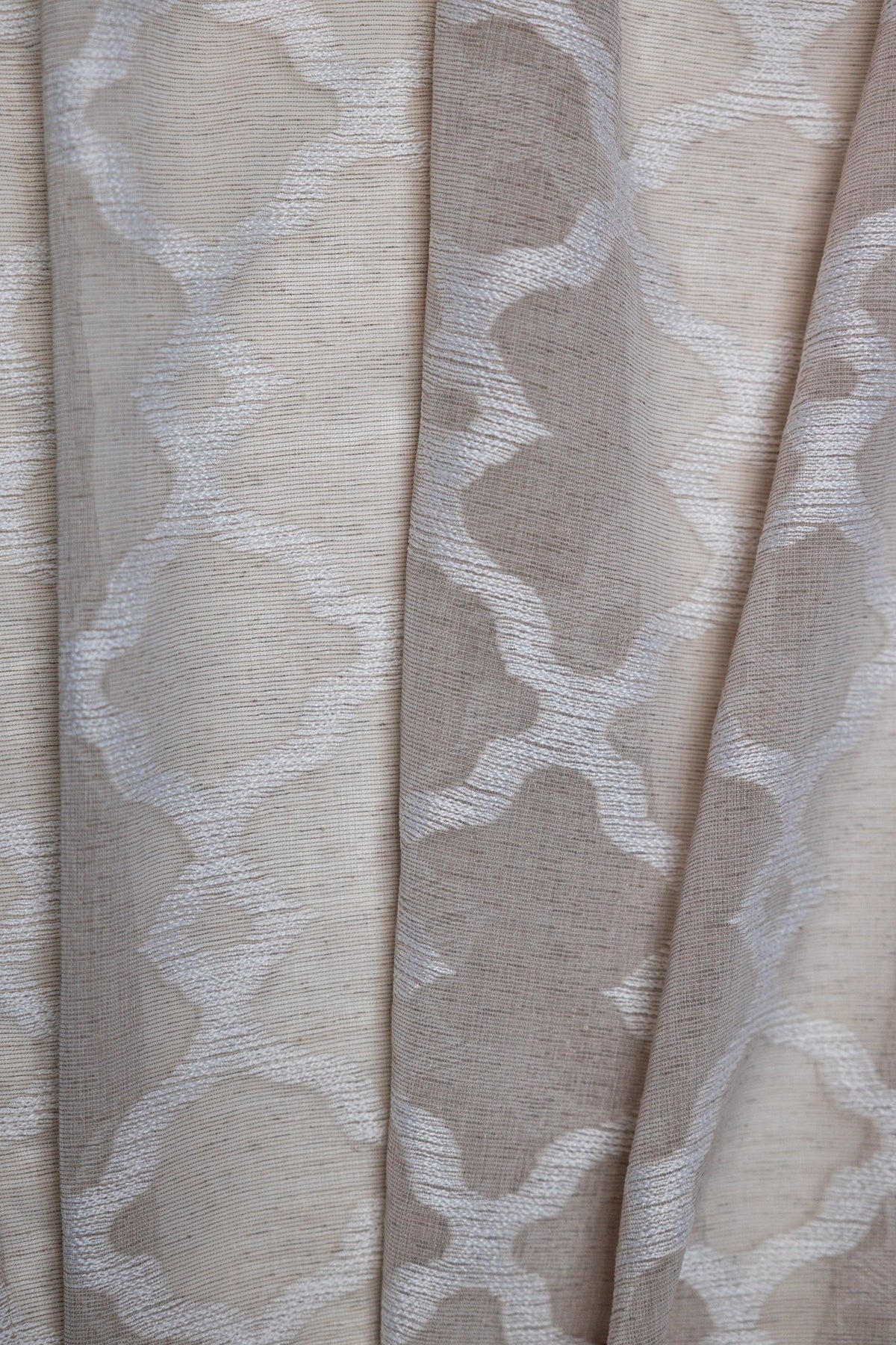 CurtainsModena Retro Jacquard Design Sheer Grommet Curtain 108" x 95" - Dekor Butik