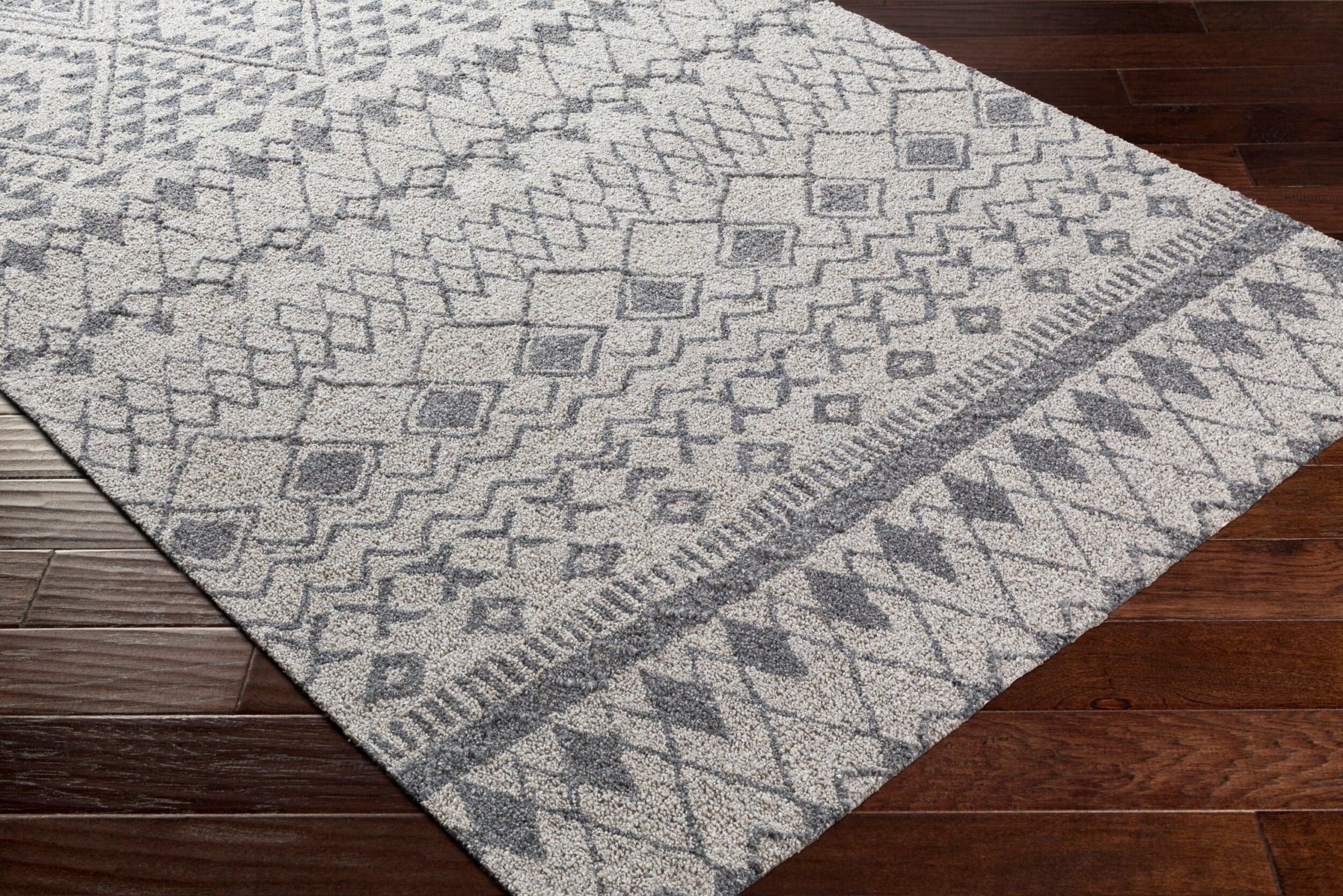 Newcastle Handmade Rug - 2318 - Dekor Butik