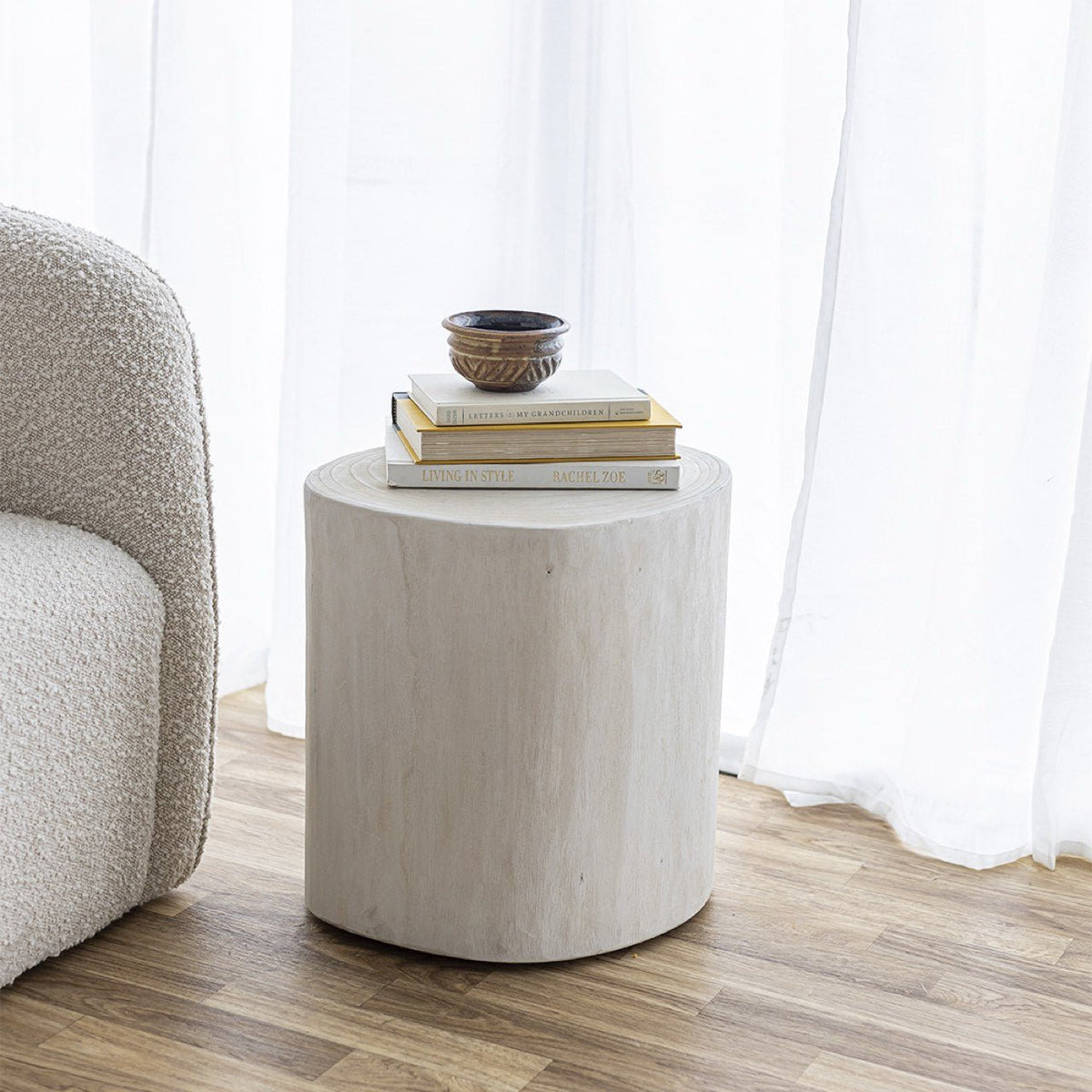 baseNova Wide 16" Stump - Round - White - Dekor Butik
