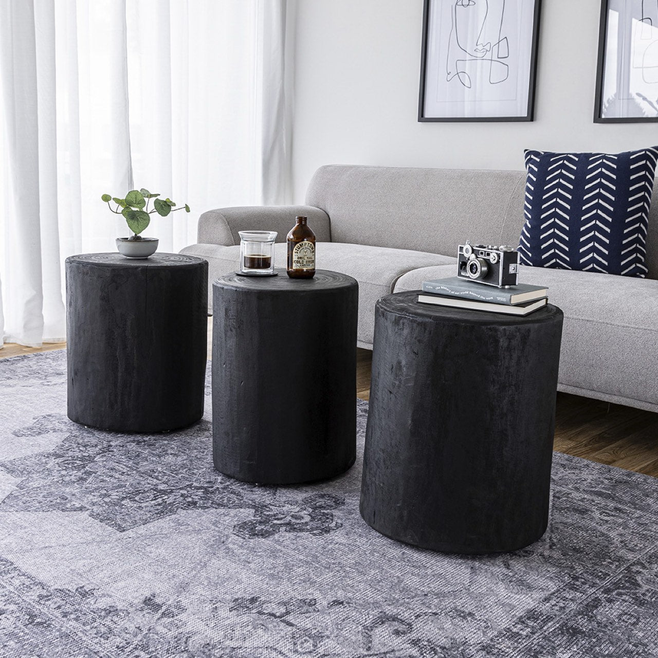 baseNova Wide 18" Stump - Round - Black - Dekor Butik