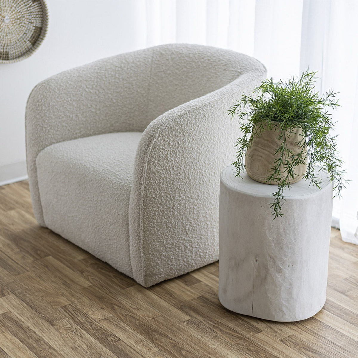 baseNova Wide 18" Stump - Round - White - Dekor Butik