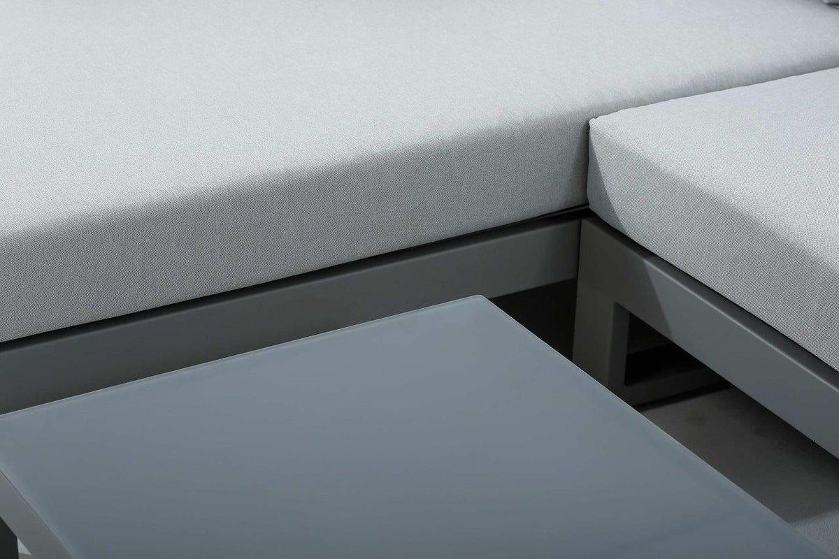 sectionalOasis 3-Piece Aluminum Outdoor Sectional - Dekor Butik