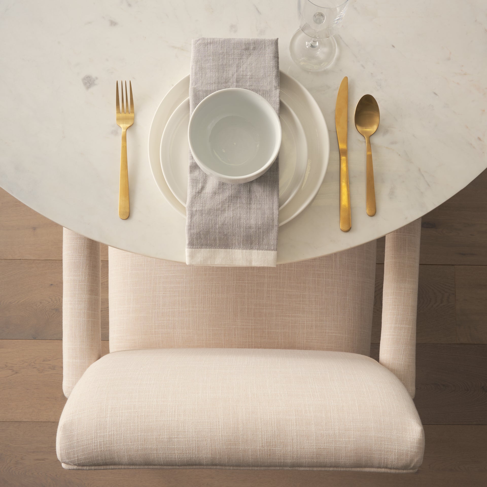 Palisades Dining Chair with Arm rest - 2 colors - Dekor Butik