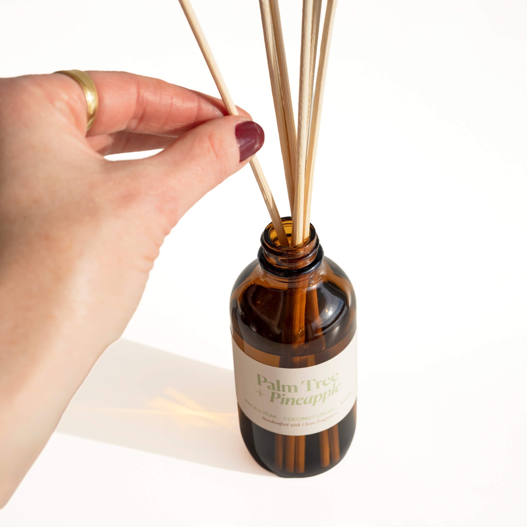 Reed DiffusersPalm Tree + Pineapple Reed Diffuser - Dekor Butik