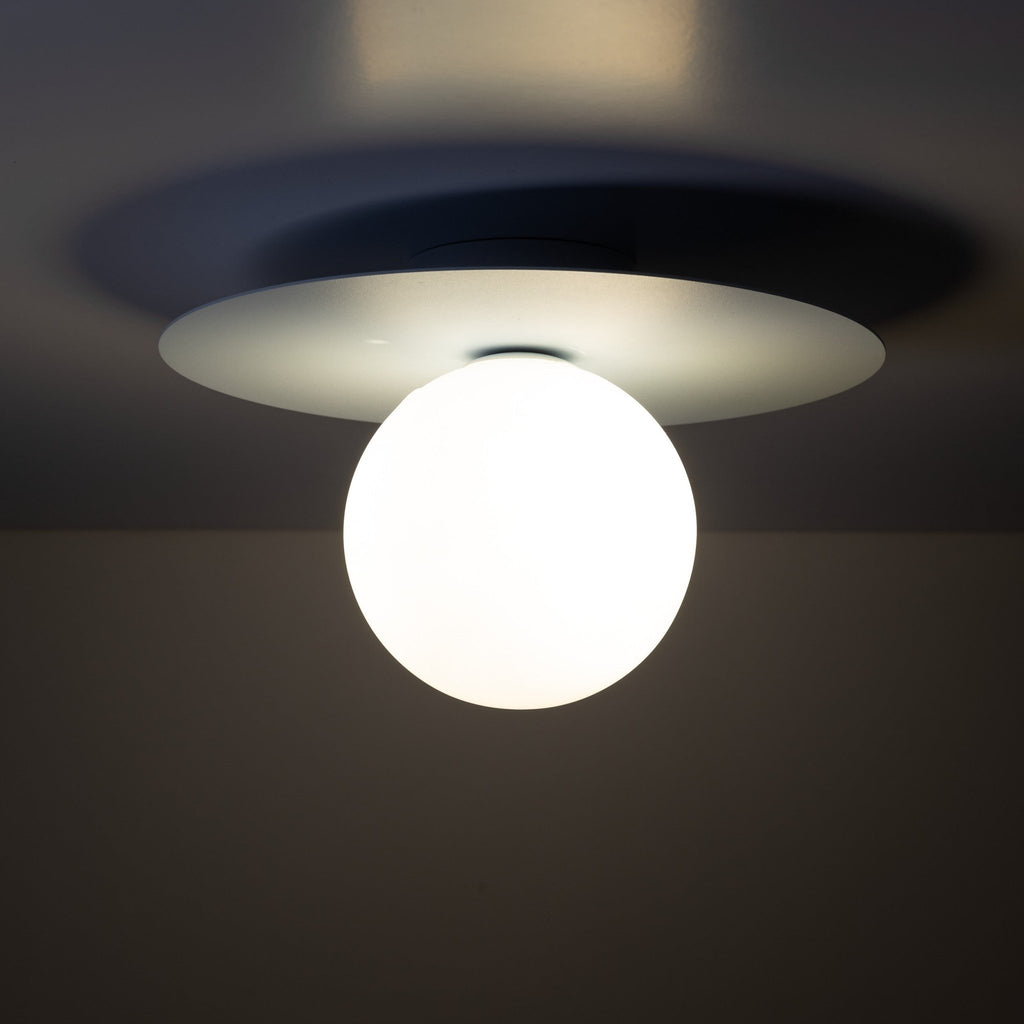 Pixi Scandinavian Minimalist Wall Sconce Light Fixture for Bedroom, Hallway & Modern Interior Accent Lighting - Dekor Butik