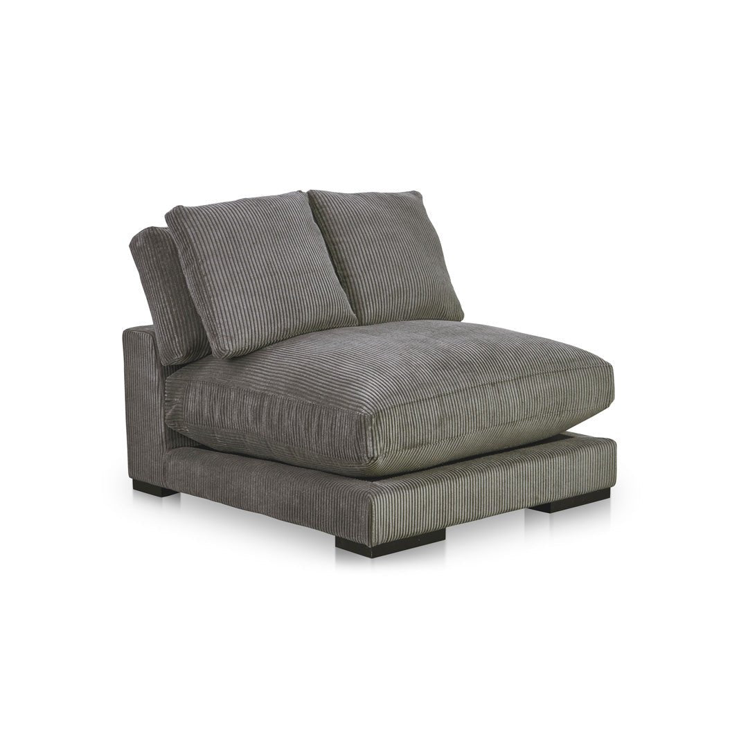 Plunge Slipper Chair - Two Colors - Dekor Butik