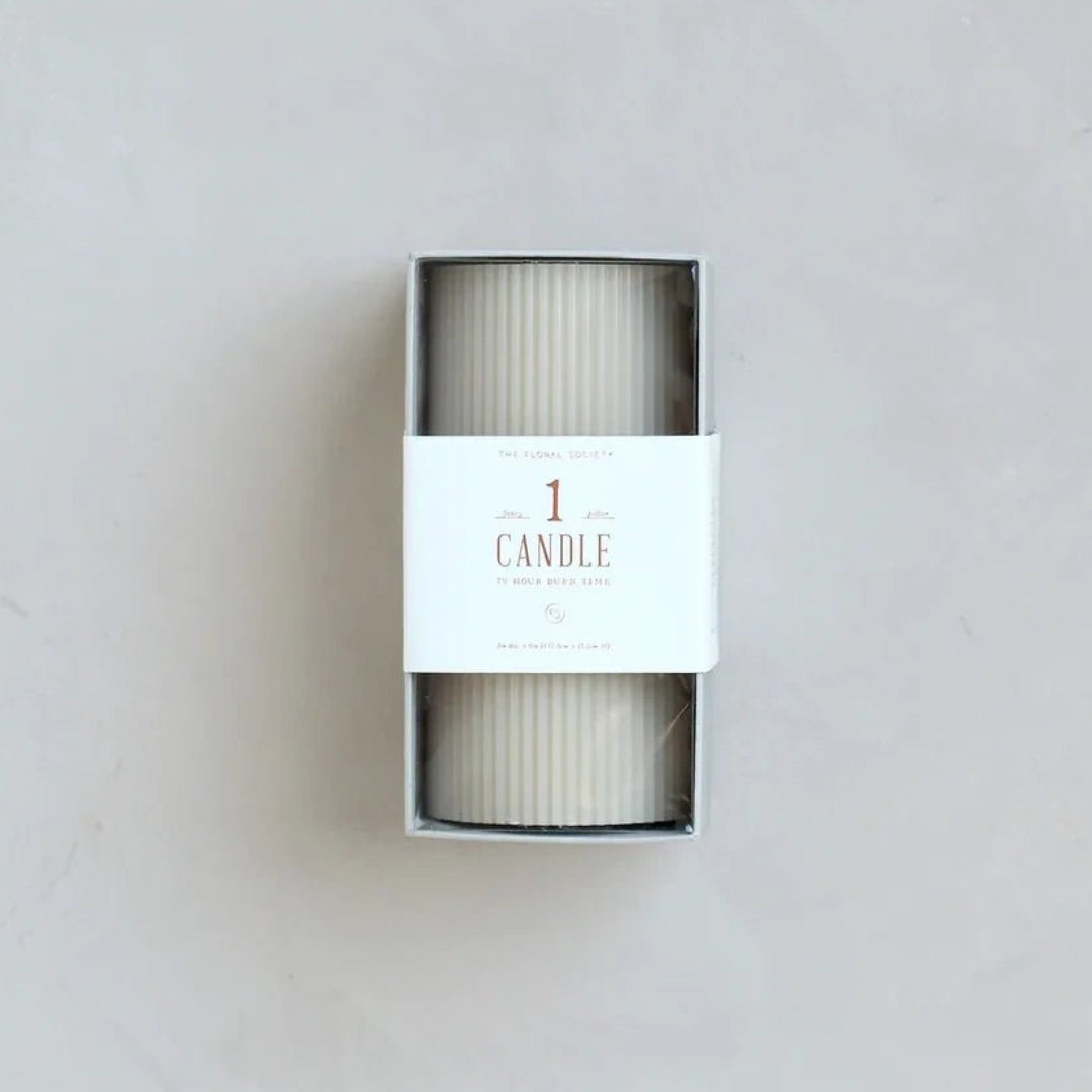 DecorRibbed Pillar Candle - Dekor Butik