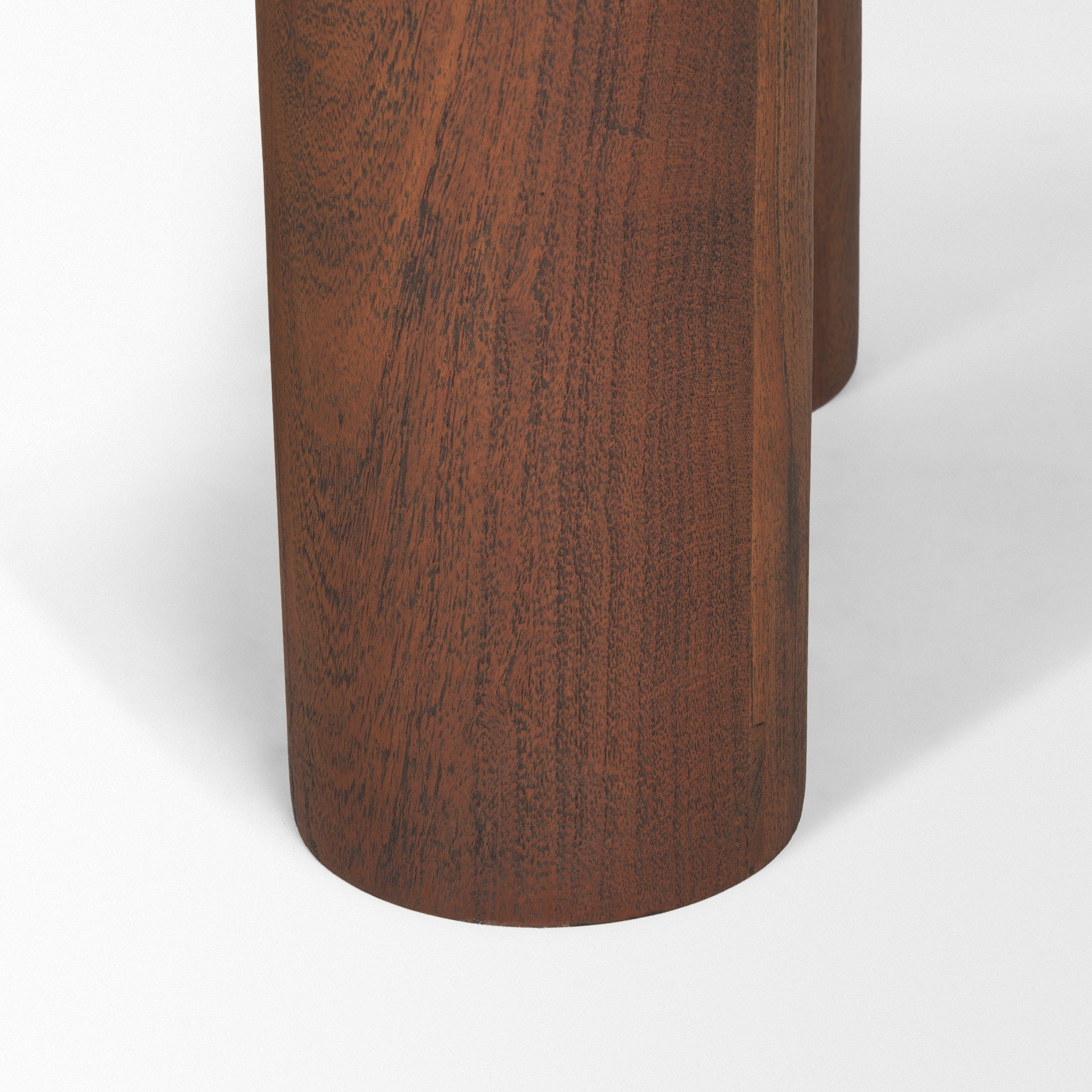 Sonel Foyer Table - Dekor Butik