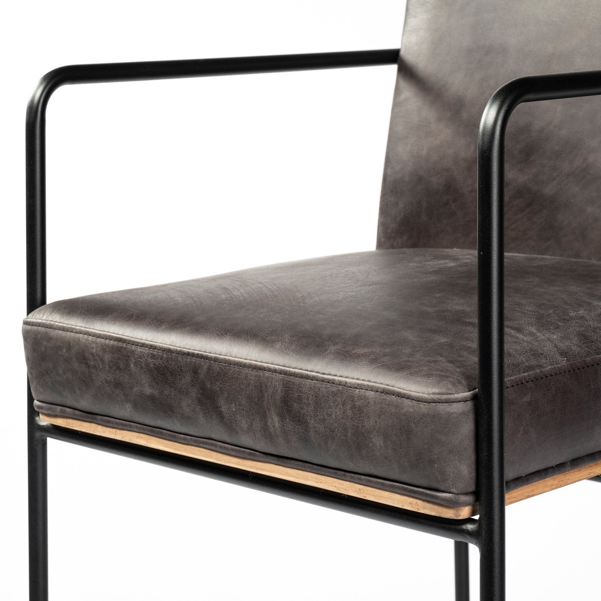 Stamford Stool - 2 Colors, 2 Sizes - Dekor Butik