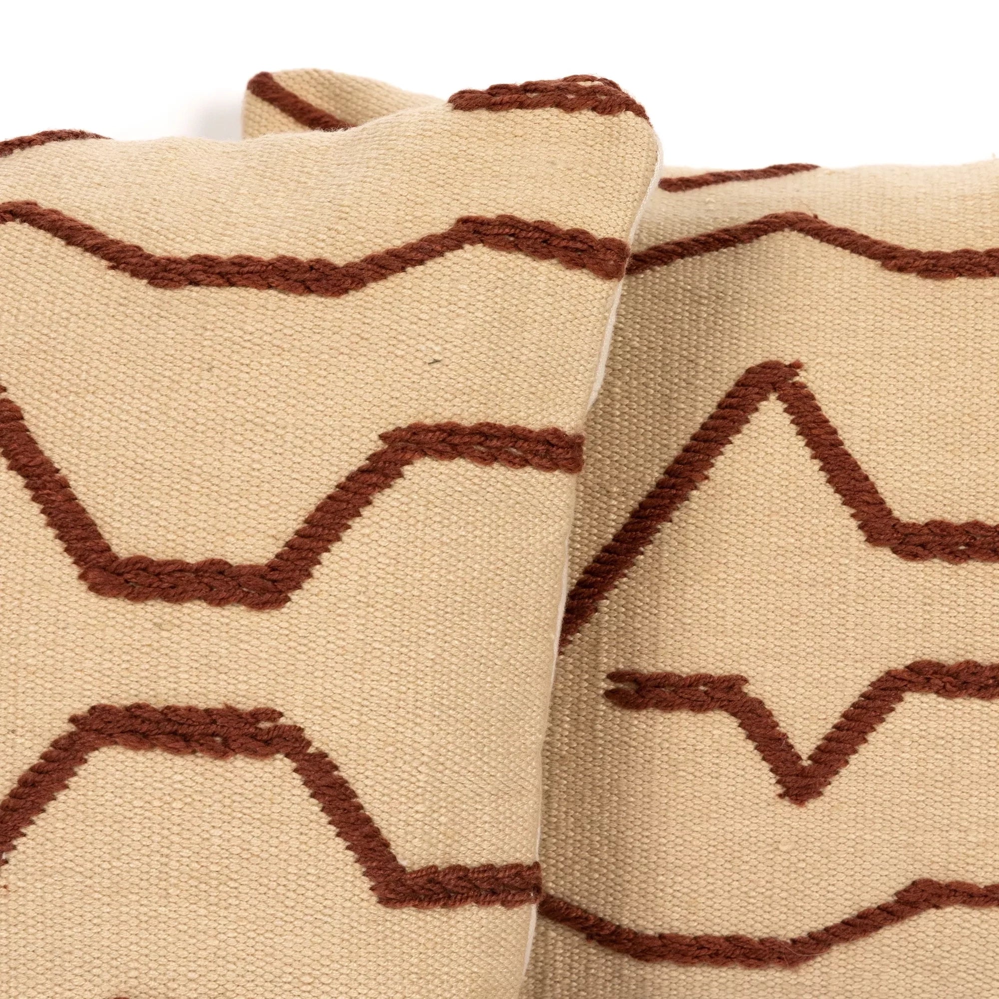 Cushions & ThrowsStria Line Indoor/Outdoor Toss Cushion - Dekor Butik