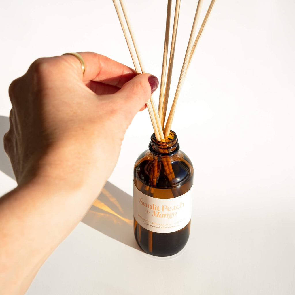 Reed DiffusersSunlit Peach + Mango Reed Diffuser - Dekor Butik