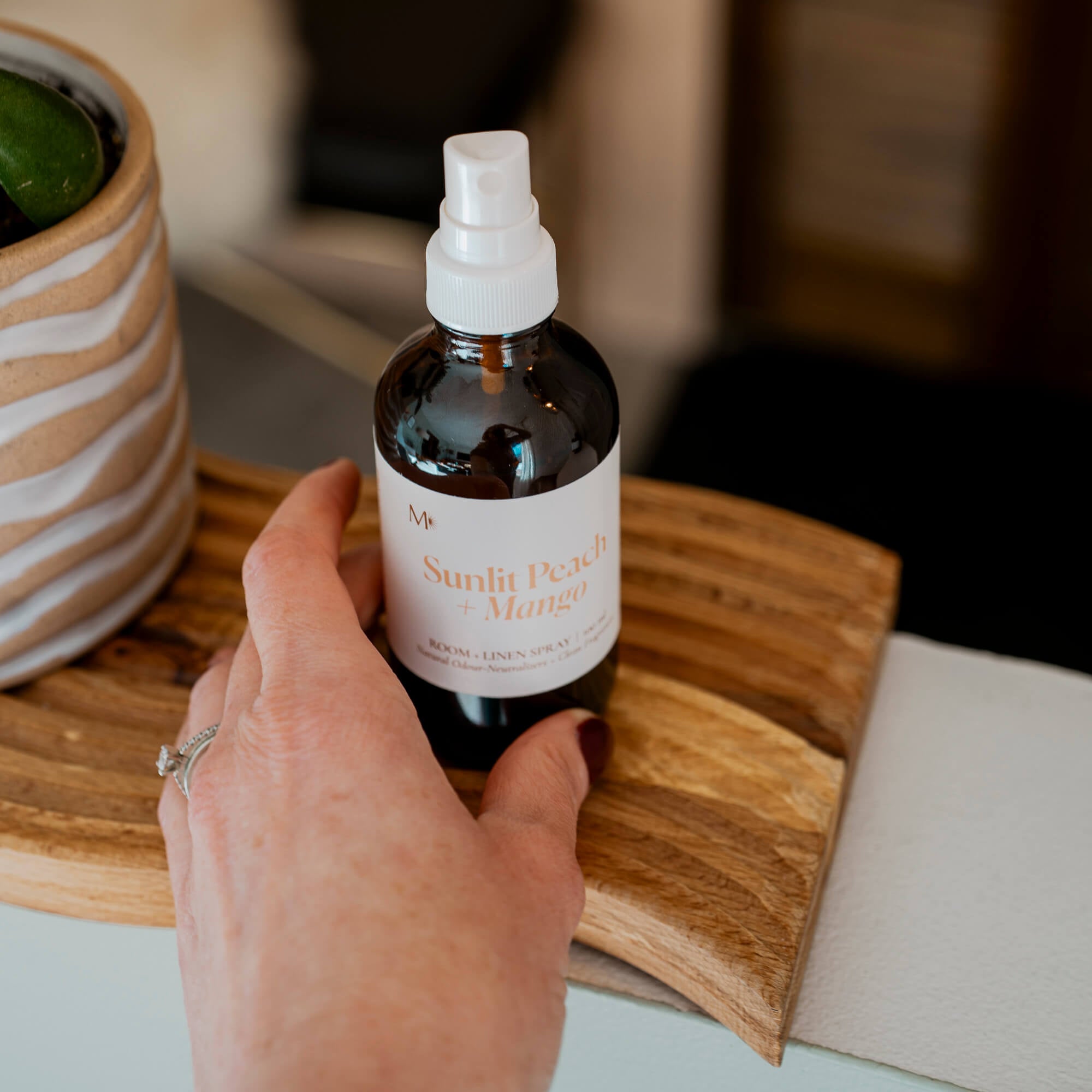 Room & Linen SpraySunlit Peach + Mango Room and Linen Spray - Dekor Butik
