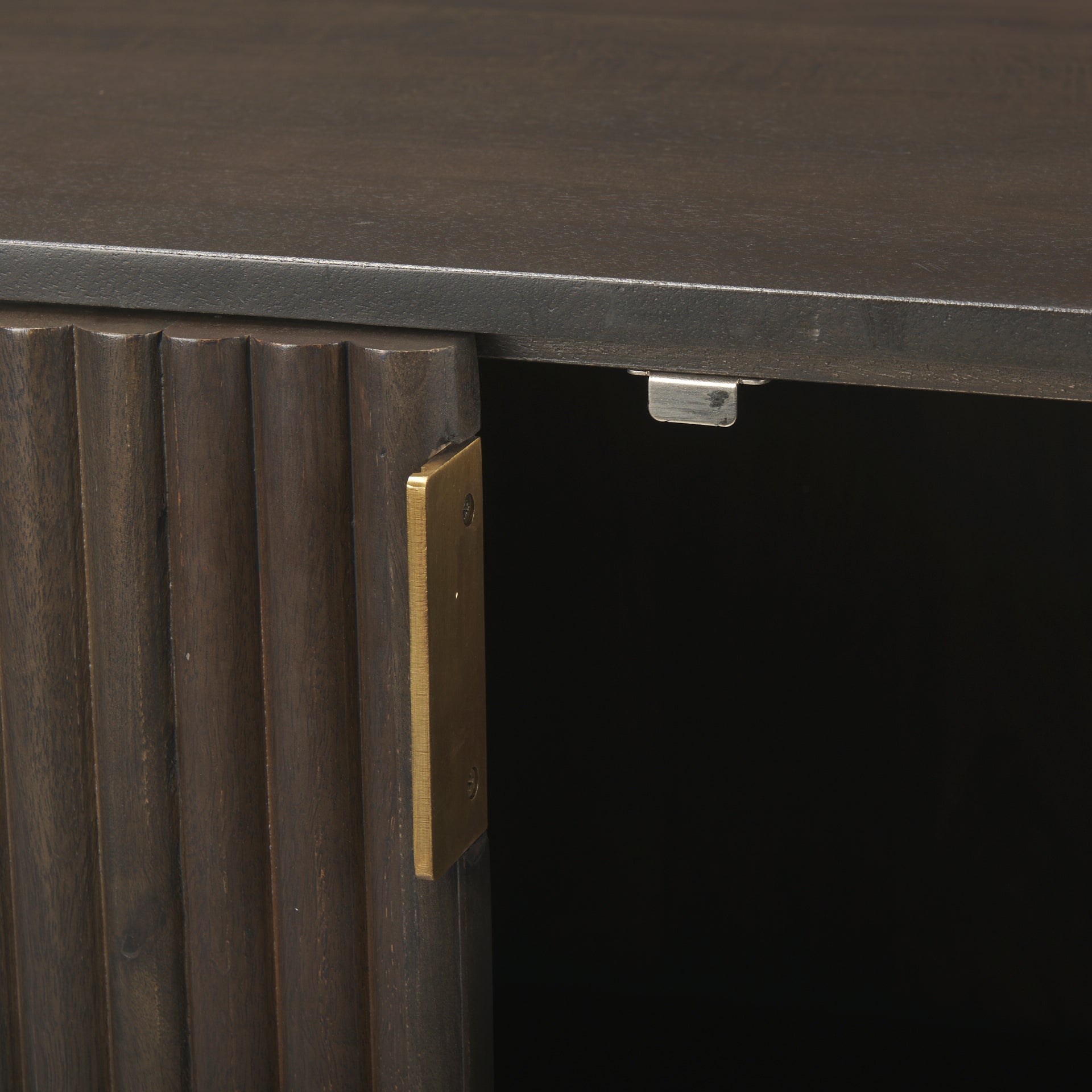 FurnitureTerra Sideboard Cabinet - Dekor Butik