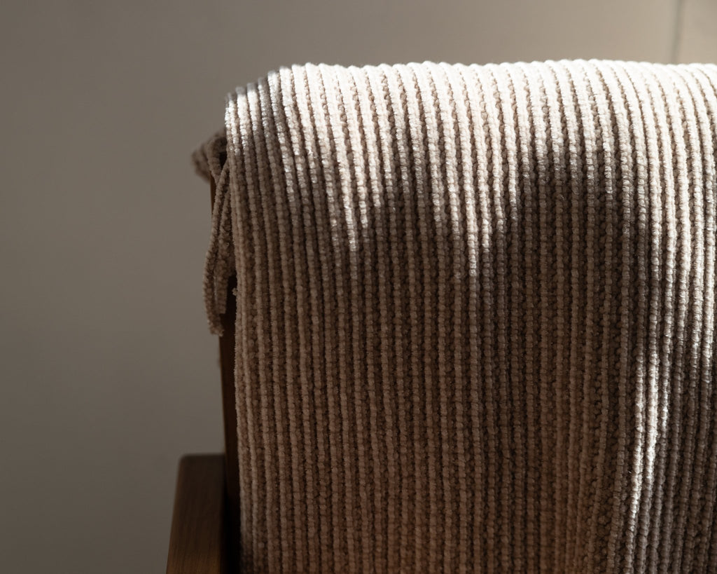 Throw BlanketsUltra Soft Taupe Chenille Throw Blanket 50"x 60" - Dekor Butik