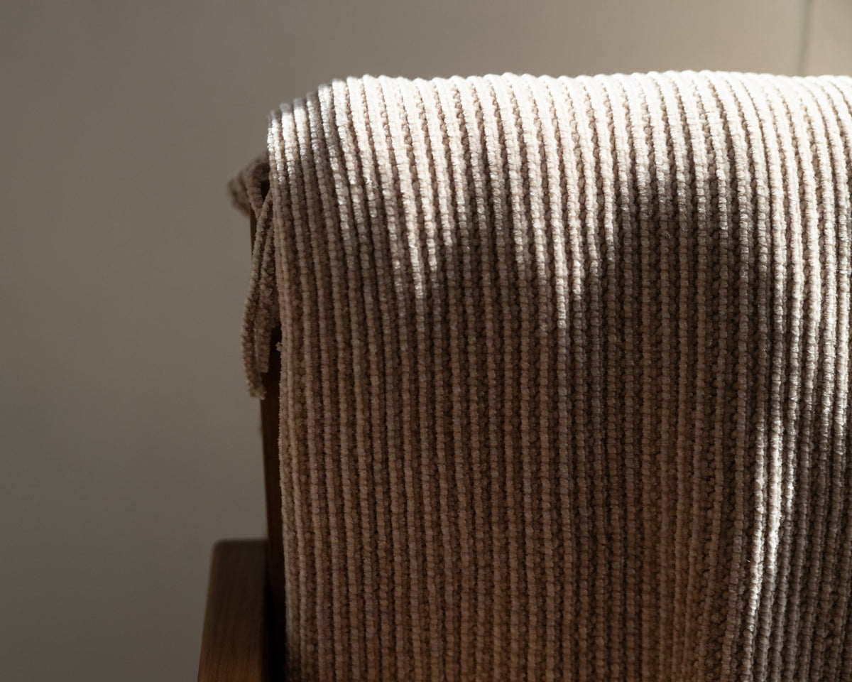 Throw BlanketsUltra Soft Taupe Chenille Throw Blanket 50"x 60" - Dekor Butik