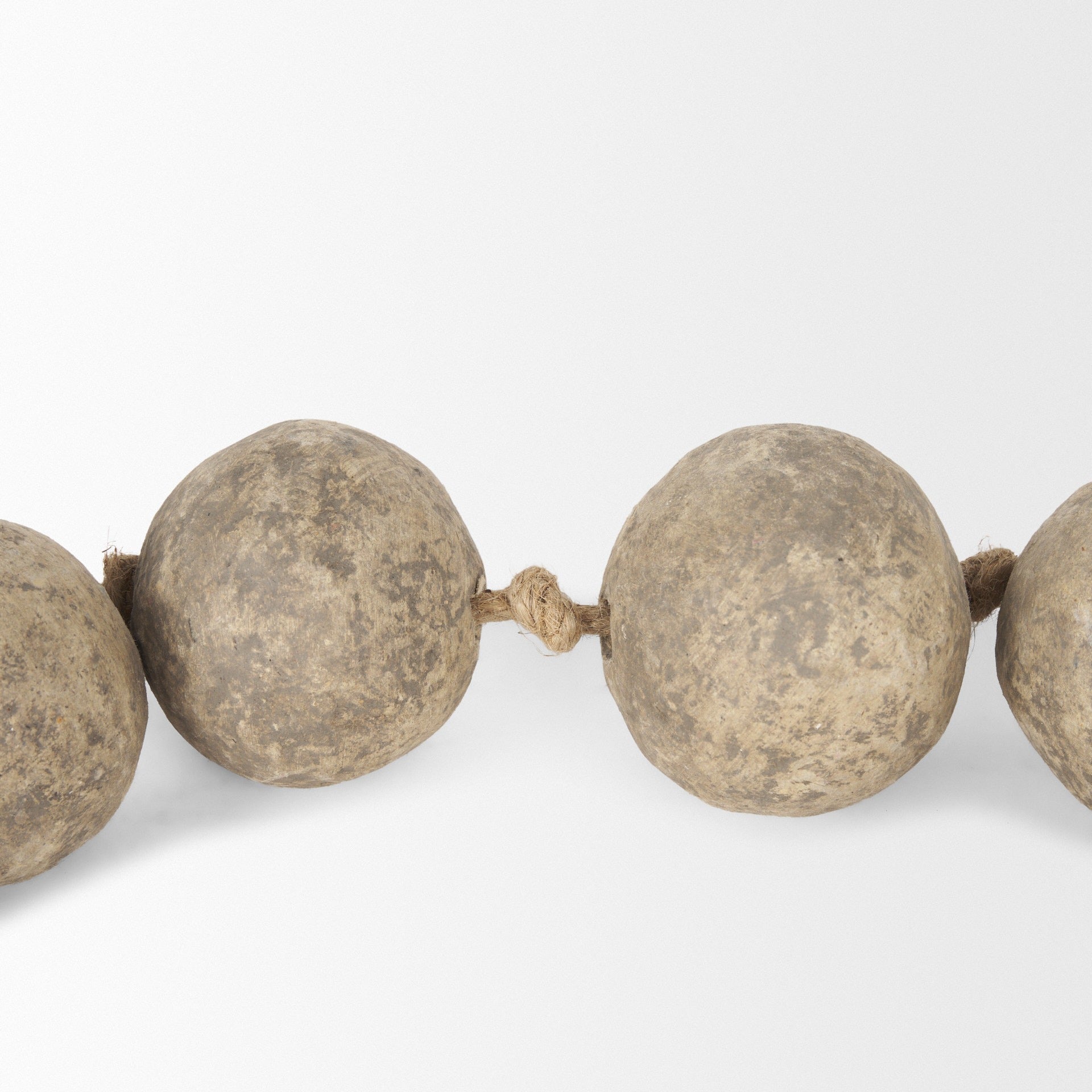 Varamala Dark Beige Paper Mache Sphere Garland - Dekor Butik