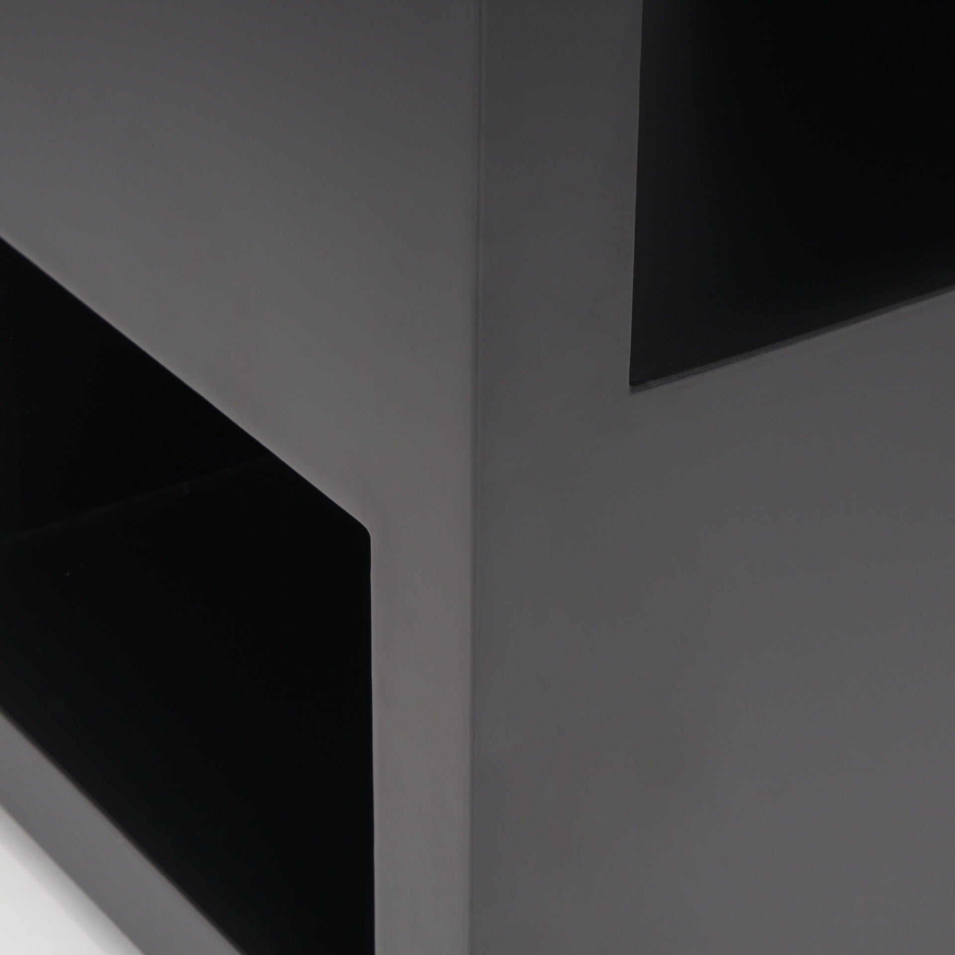 Vondra Matte Black Metal w/ Open Shelves Side table - Dekor Butik