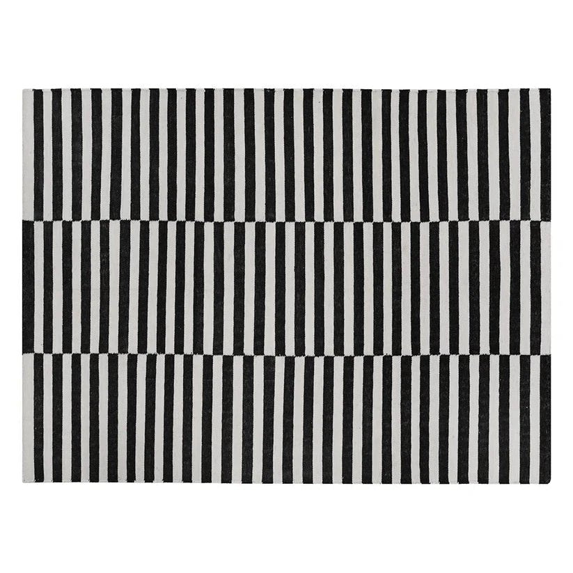 Area RugsZigby Indoor/Outdoor Hand - Woven Rug - Dekor Butik